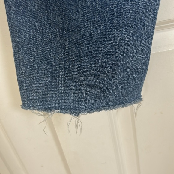 Zara The HW kick jeans size 2 blue ripped raw hem straight jeans inseam 26“ - Picture 5 of 7